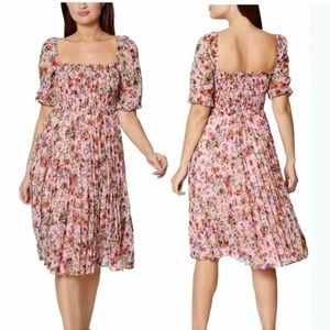 BCBGeneration Pink Floral Wildflower Smocked Puff Sleeve Pleated Dress S…